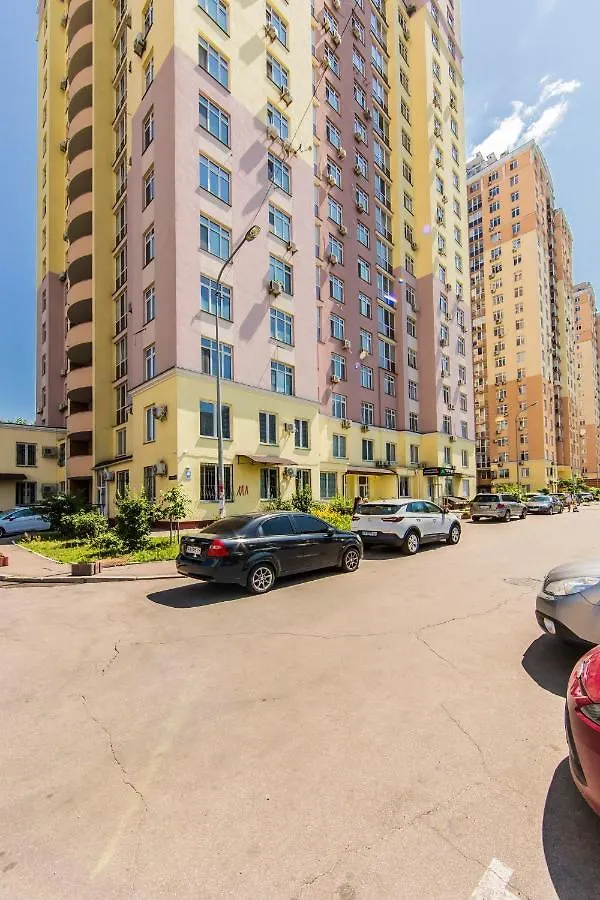 Rent-Kiev 2 Min Metro Chernihivska Lux Apartment Kyiv