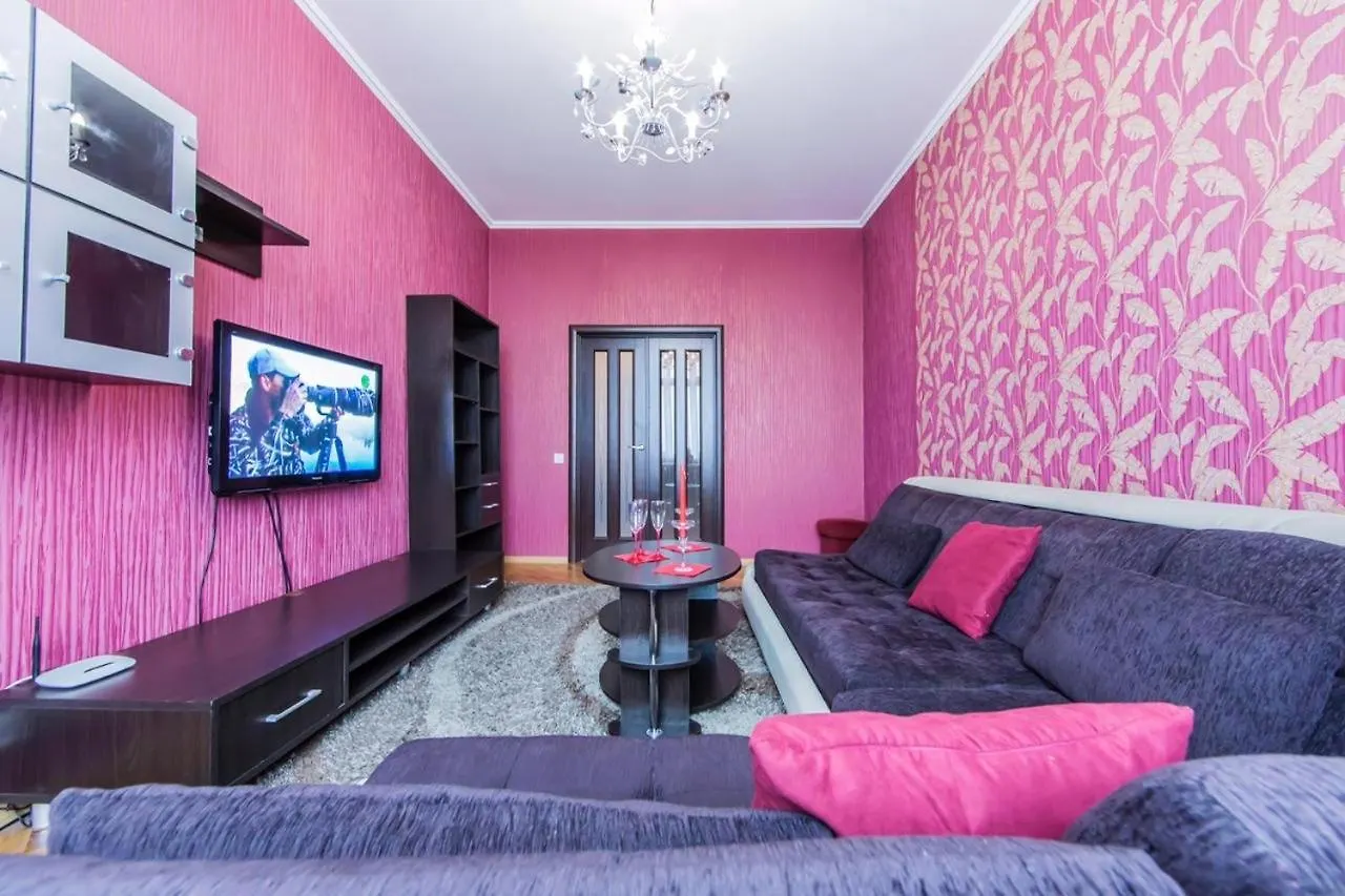 Rent-Kiev 2 Min Metro Chernihivska Lux 0*, Kyiv Ukraine