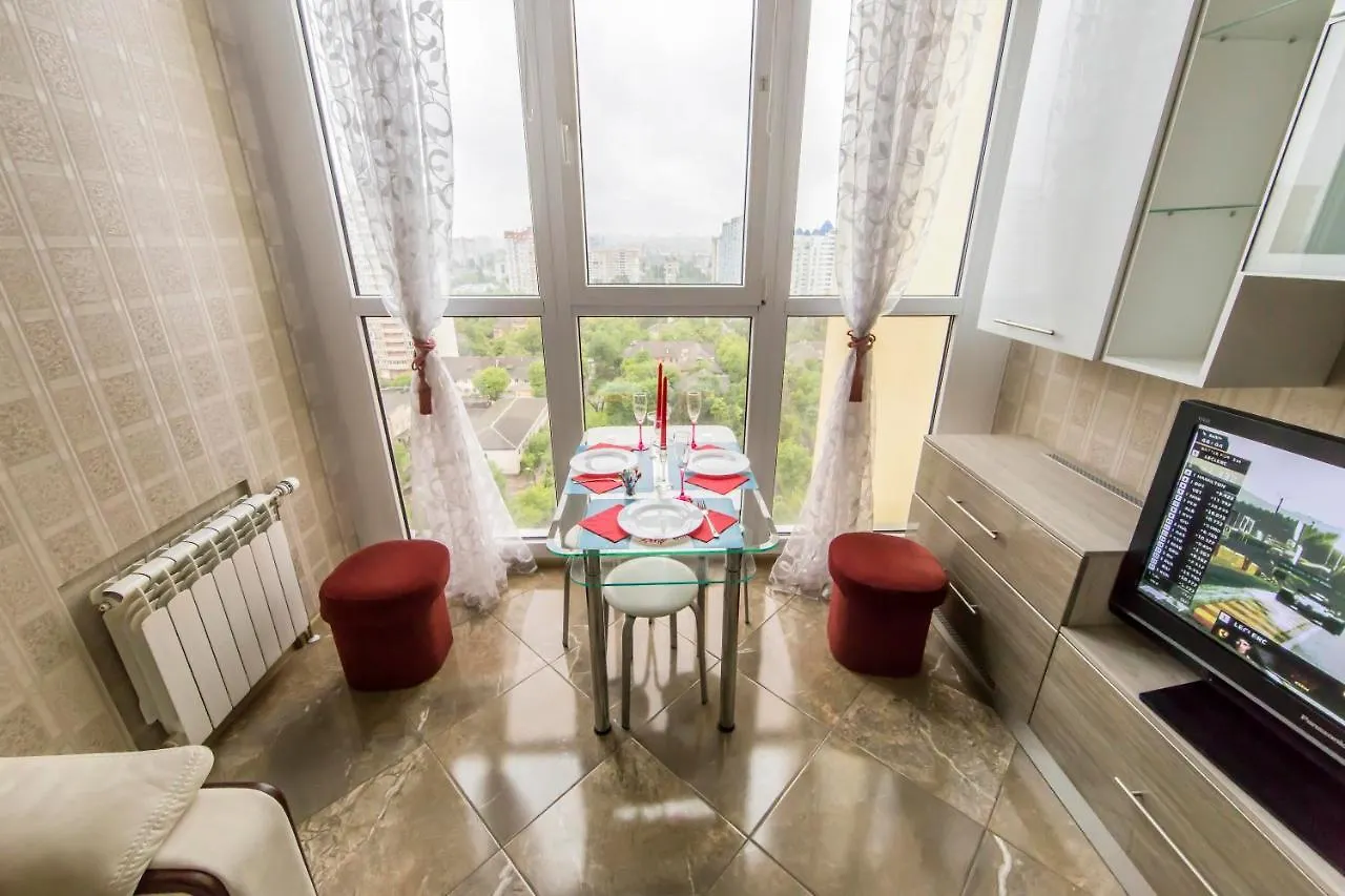 Rent-Kiev 2 Min Metro Chernihivska Lux
